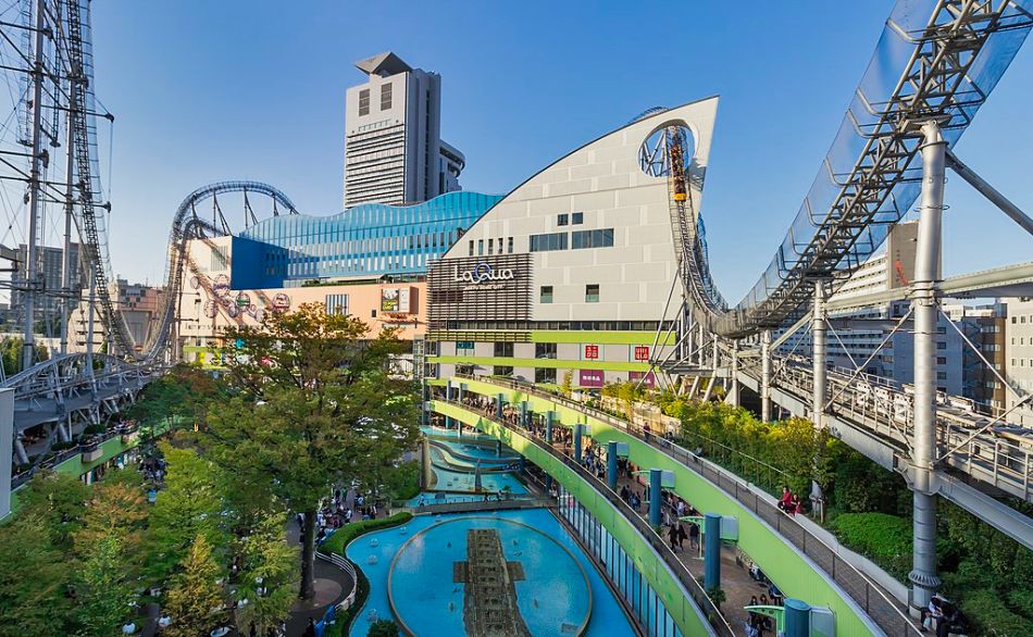 Tokyo Dome City Amusements . . . and Onsen!